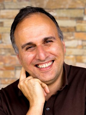 Dr. Ángel Fernández